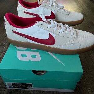 Nike SB White and Red Sneakers with Gum Sole